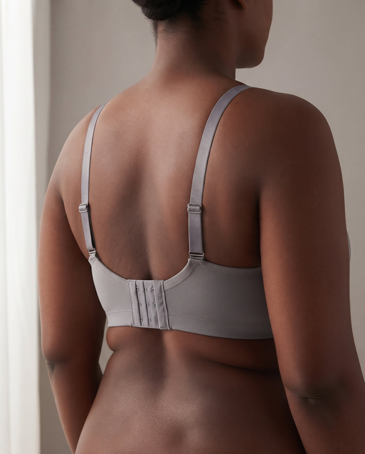 Push-Up Bra with Thin Mold Cups | Aurelle